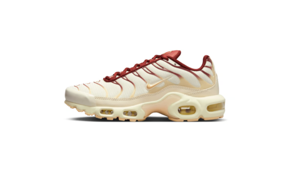 Nike Air Max Plus Sail Team Red