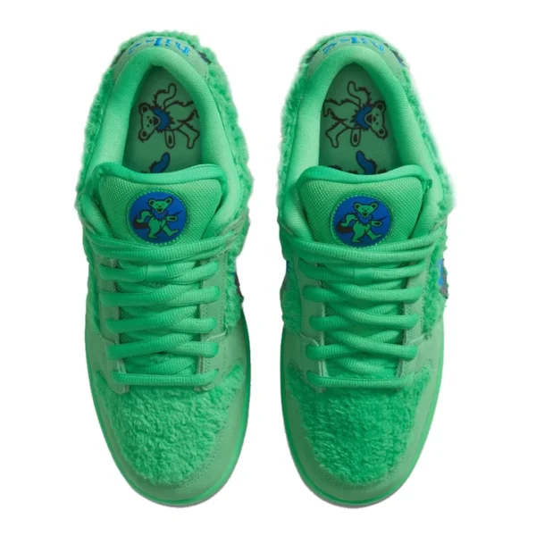 Nike Dunk SB Green Bear x Grateful Dead