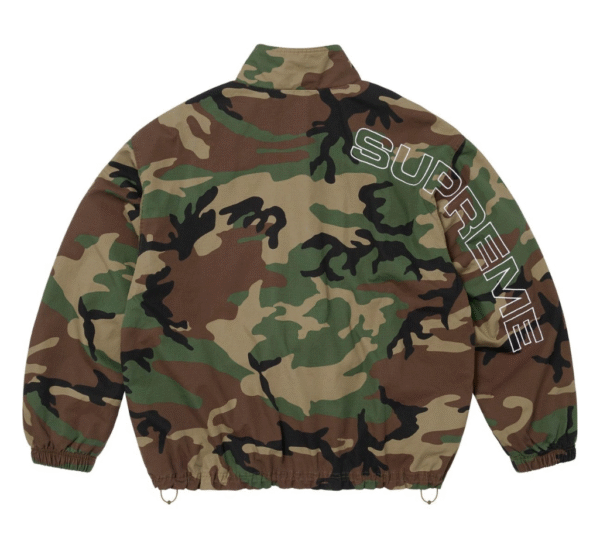 Conjunto Supreme Spellout Embroidered Ripstop Camuflado