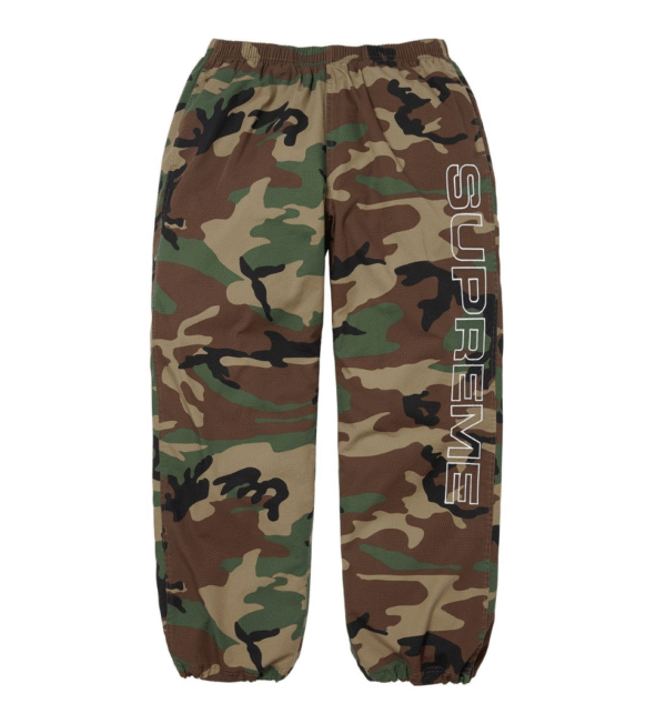 Conjunto Supreme Spellout Embroidered Ripstop Camuflado