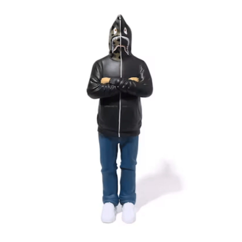 Boneco Bape Shark Seijin Preto