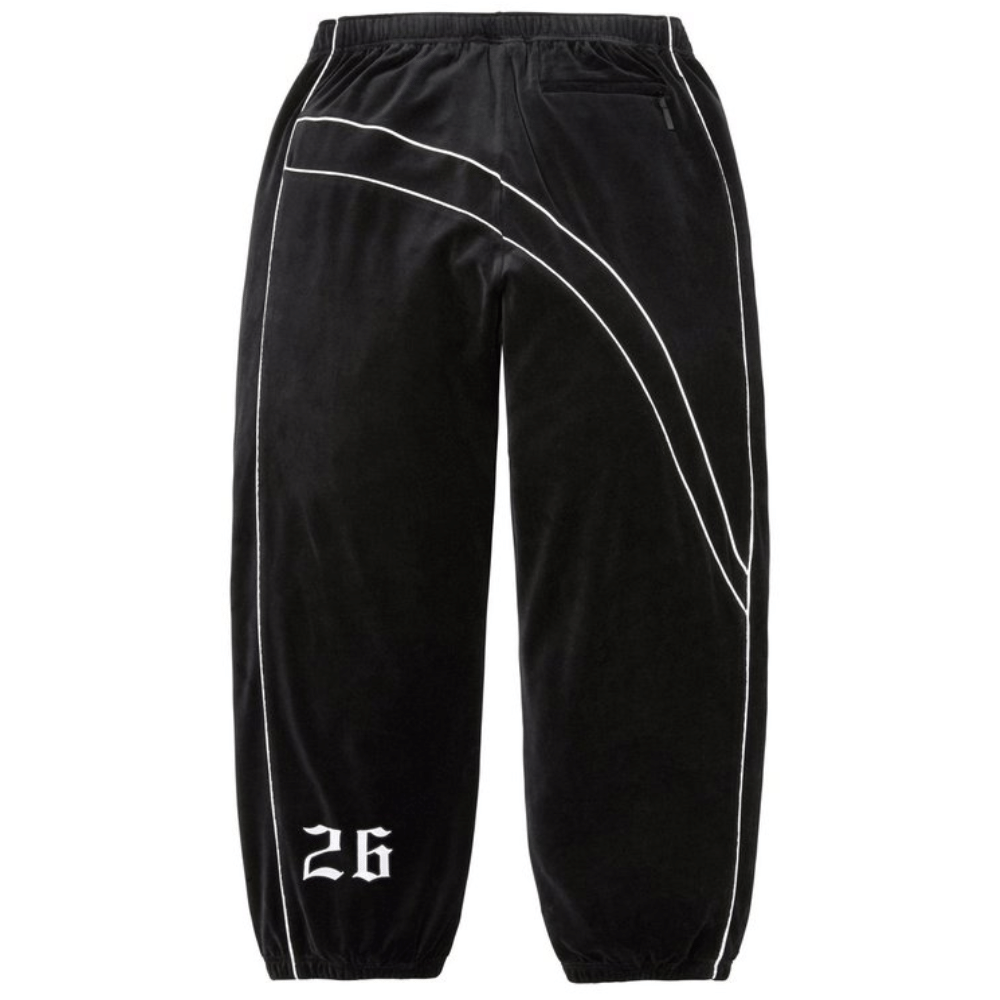 Conjunto Supreme x Umbro Velour Track Black
